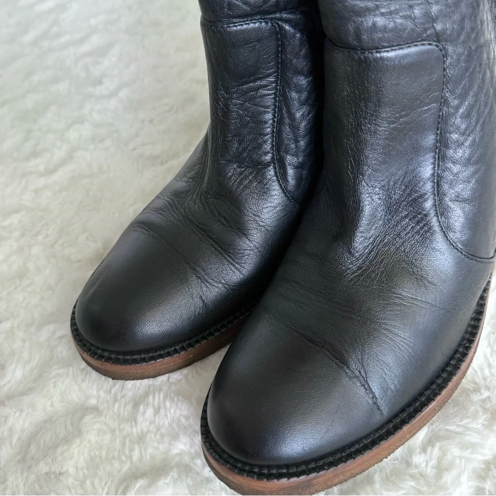 Chanel CC Logo Shearling Black Leather Boots